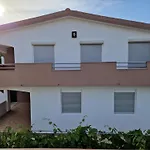 公寓 Gemuetliche Erdgeschosswohnung Ema Mit Terrasse By Interhome