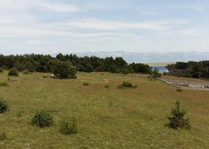 Gemuetliche Erdgeschosswohnung Ema Mit Terrasse By Interhome