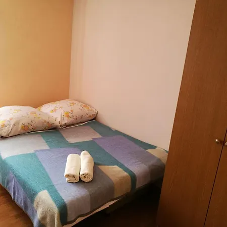 Apartmán Gemuetliche Erdgeschosswohnung Ema Mit Terrasse By Interhome