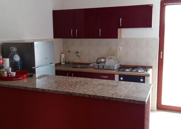 Gemuetliche Erdgeschosswohnung Ema Mit Terrasse By Interhome Apartmán Vir