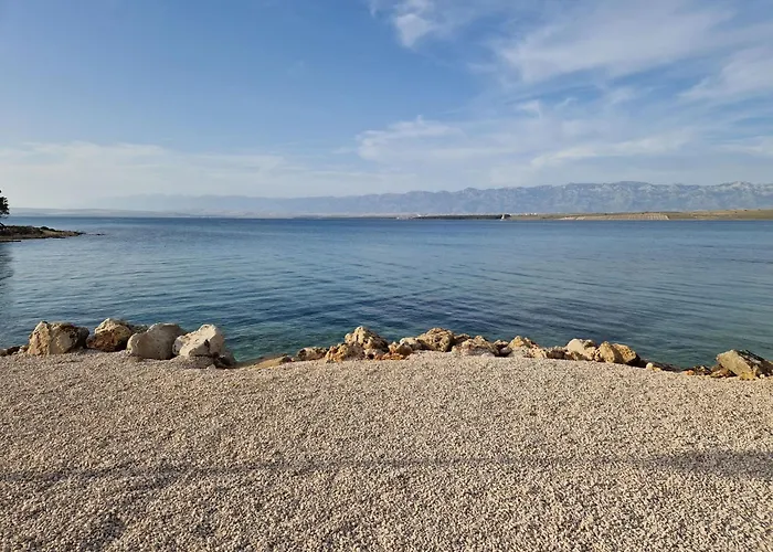 Gemuetliche Erdgeschosswohnung Ema Mit Terrasse By Interhome * Vir