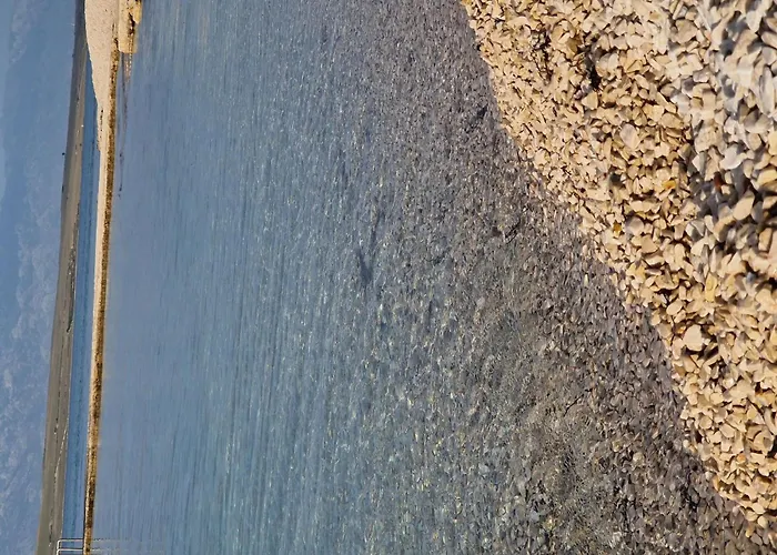 Gemuetliche Erdgeschosswohnung Ema Mit Terrasse By Interhome Apartmán Vir